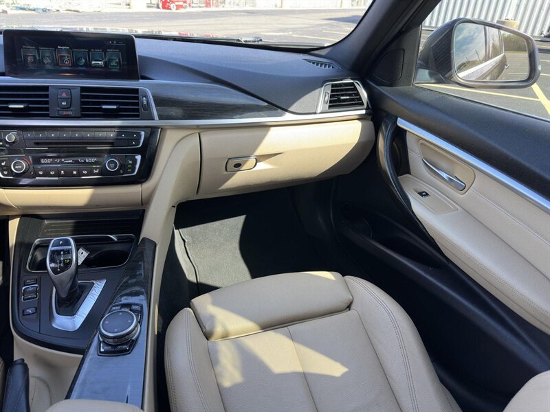 2017 BMW 330i - Photo 9 - Indianapolis, IN 46234