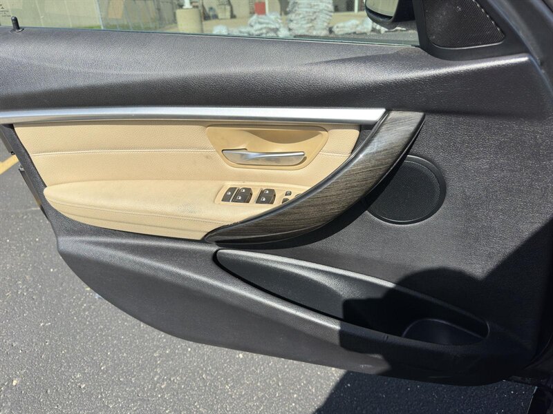 2017 BMW 330i - Photo 32 - Indianapolis, IN 46234