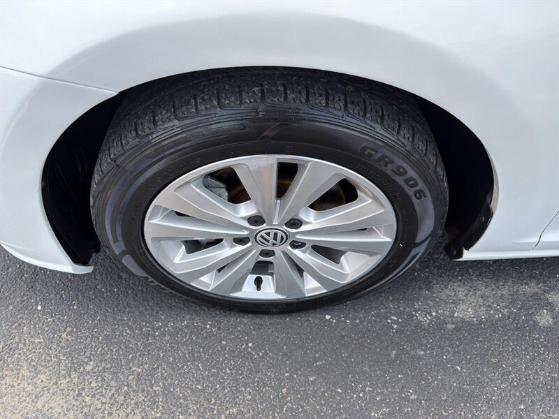 2021 Volkswagen Golf TSI - Photo 31 - Indianapolis, IN 46234
