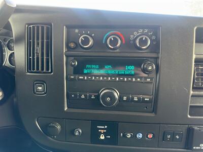2020 Chevrolet Express LT Passenger - Photo 18 - Indianapolis, IN 46234