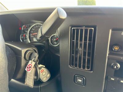 2020 Chevrolet Express LT Passenger - Photo 16 - Indianapolis, IN 46234