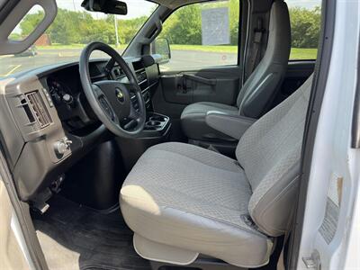 2020 Chevrolet Express LT Passenger - Photo 10 - Indianapolis, IN 46234