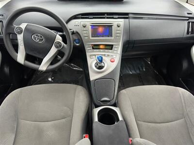 2014 Toyota Prius Two   - Photo 8 - Indianapolis, IN 46234
