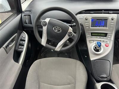 2014 Toyota Prius Two   - Photo 7 - Indianapolis, IN 46234