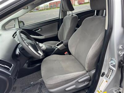 2014 Toyota Prius Two   - Photo 10 - Indianapolis, IN 46234