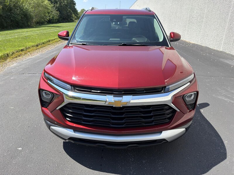 2025 Chevrolet Trailblazer LT - Photo 2 - Indianapolis, IN 46234