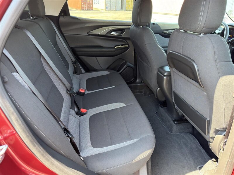 2025 Chevrolet Trailblazer LT - Photo 13 - Indianapolis, IN 46234