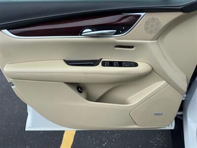 2017 Cadillac XT5 Luxury   - Photo 35 - Indianapolis, IN 46234