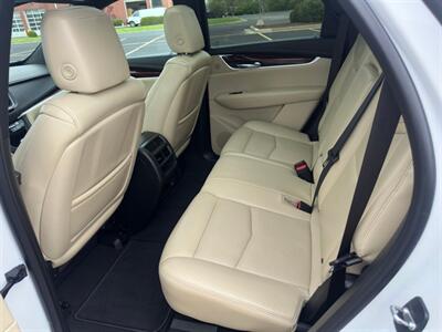 2017 Cadillac XT5 Luxury   - Photo 11 - Indianapolis, IN 46234