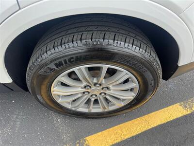 2017 Cadillac XT5 Luxury   - Photo 46 - Indianapolis, IN 46234