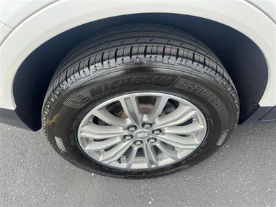 2017 Cadillac XT5 Luxury   - Photo 47 - Indianapolis, IN 46234