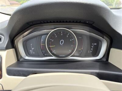 2016 Volvo XC70 T5 Drive-E Premier - Photo 13 - Indianapolis, IN 46234