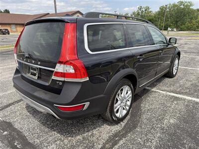 2016 Volvo XC70 T5 Drive-E Premier - Photo 4 - Indianapolis, IN 46234
