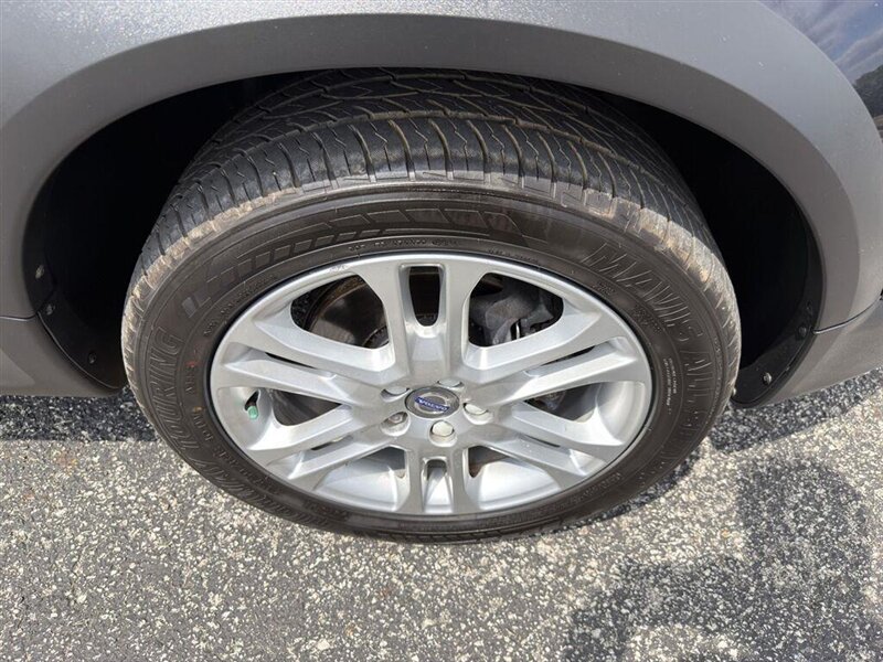 2016 Volvo XC70 T5 Drive-E Premier - Photo 37 - Indianapolis, IN 46234