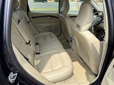 2016 Volvo XC70 T5 Drive-E Premier - Photo 12 - Indianapolis, IN 46234