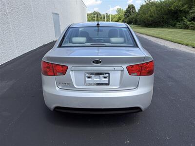 2012 Kia Forte LX - Photo 5 - Indianapolis, IN 46234