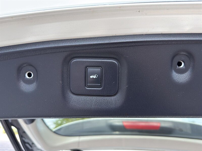 2016 INFINITI QX60 - Photo 32 - Indianapolis, IN 46234
