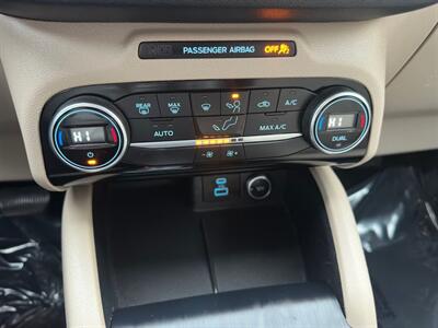 2021 Ford Escape Hybrid SE   - Photo 34 - Indianapolis, IN 46234