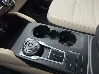 2021 Ford Escape Hybrid SE   - Photo 35 - Indianapolis, IN 46234