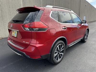 2017 Nissan Rogue SL   - Photo 4 - Indianapolis, IN 46234