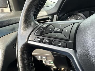 2017 Nissan Rogue SL   - Photo 17 - Indianapolis, IN 46234