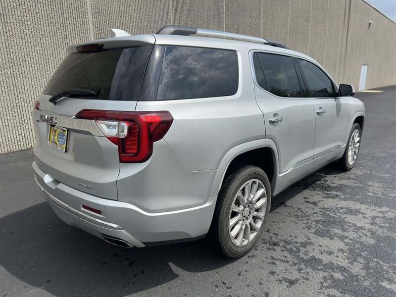 2020 GMC Acadia Denali - Photo 4 - Indianapolis, IN 46234