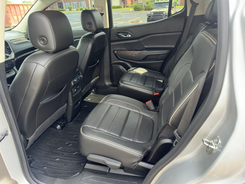 2020 GMC Acadia Denali - Photo 11 - Indianapolis, IN 46234