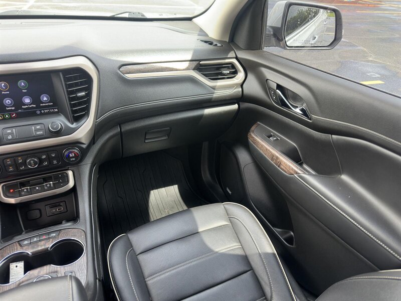 2020 GMC Acadia Denali - Photo 9 - Indianapolis, IN 46234