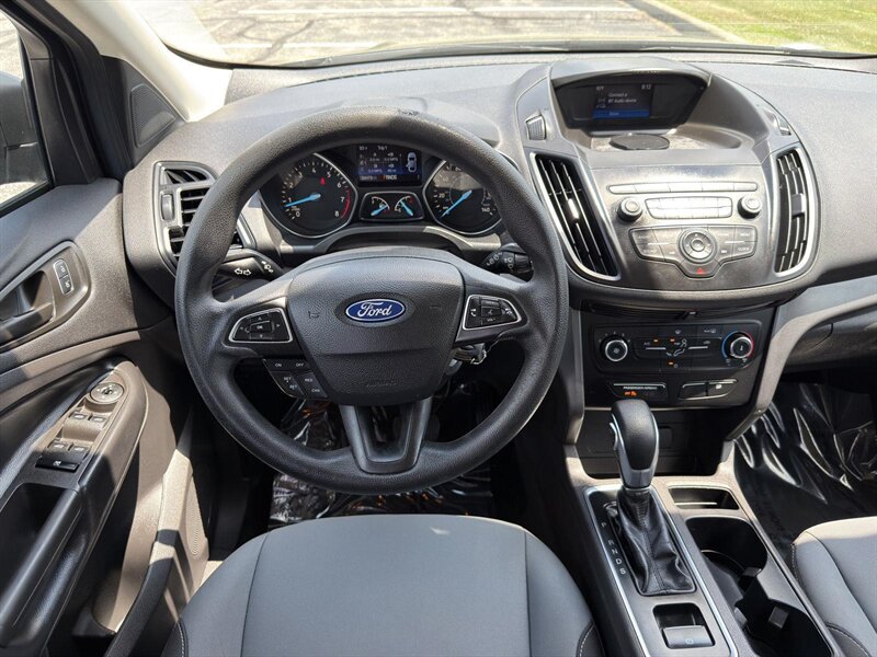 2019 Ford Escape S - Photo 7 - Indianapolis, IN 46234