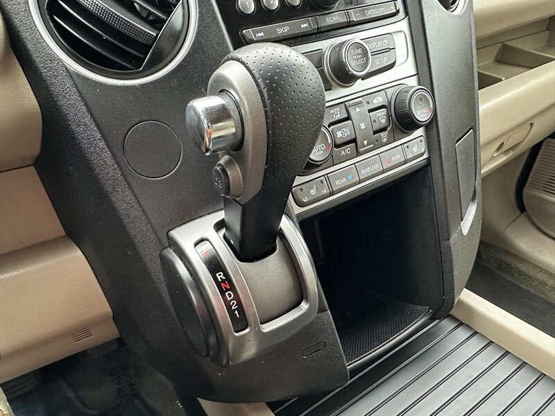 2014 Honda Pilot EX-L - Photo 18 - Indianapolis, IN 46234