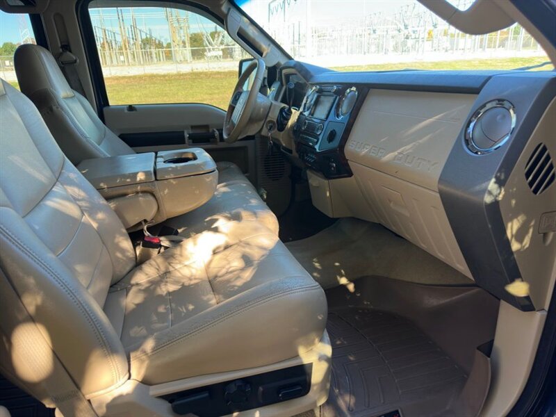 2010 Ford F-250 Lariat - Photo 18 - Indianapolis, IN 46234