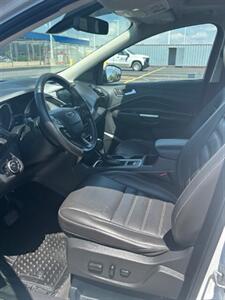 2017 Ford Escape Titanium   - Photo 10 - Indianapolis, IN 46234