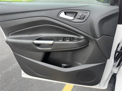 2017 Ford Escape Titanium - Photo 39 - Indianapolis, IN 46234