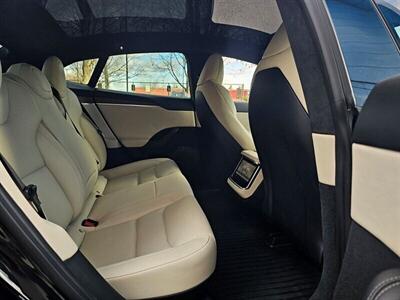 2023 Tesla Model S Standard Range AWD w/ Matte Black Wrap   - Photo 23 - Eugene, OR 97403