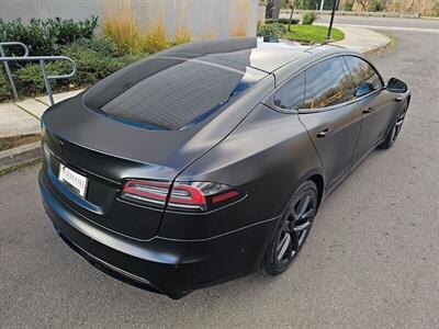 2023 Tesla Model S Standard Range AWD w/ Matte Black Wrap   - Photo 5 - Eugene, OR 97403
