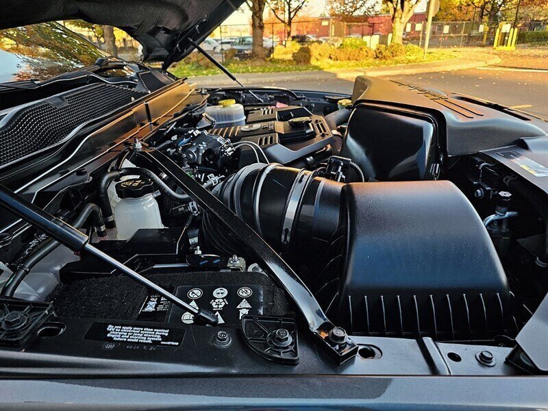 2022 RAM 2500 Laramie Night Edition Mega Cab 4WD Diesel - Photo 14 - Eugene, OR 97403