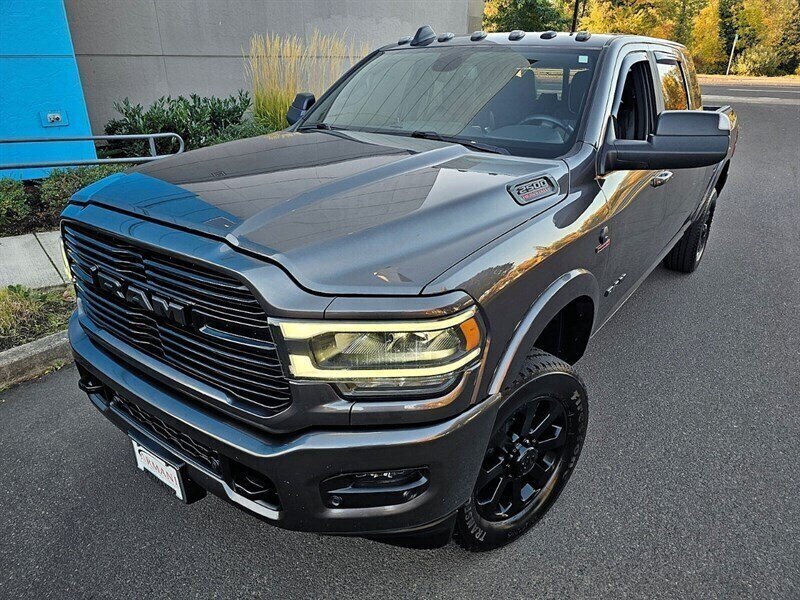 2022 RAM 2500 Laramie Night Edition Mega Cab 4WD Diesel - Photo 9 - Eugene, OR 97403