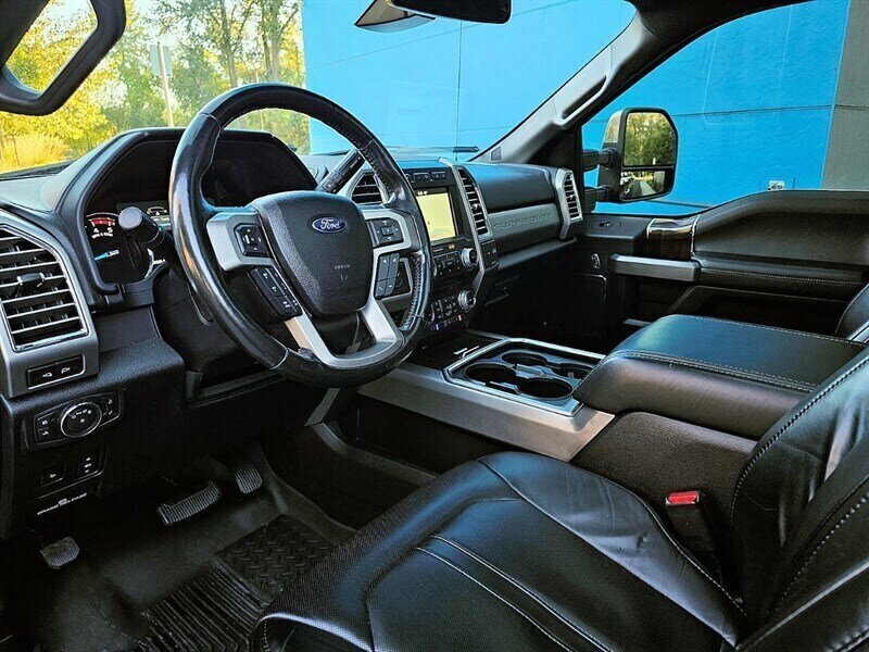 2017 Ford F-350 Super Duty Platinum Diesel FX4 Ultimate Package - Photo 26 - Eugene, OR 97403