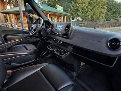 2022 Mercedes-Benz Sprinter 3500  Power Side Door 15-Passenger Diesel - Photo 18 - Eugene, OR 97403