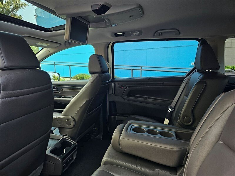 2019 Honda Odyssey Touring Van - Photo 32 - Eugene, OR 97403