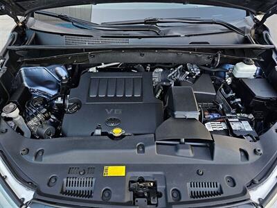 2014 Toyota Highlander Limited AWD - Photo 16 - Eugene, OR 97403