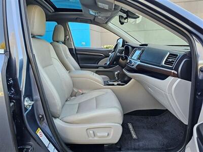 2014 Toyota Highlander Limited AWD - Photo 18 - Eugene, OR 97403