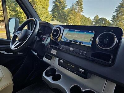 2020 Mercedes-Benz Sprinter 3500XD THOR 24FB Diesel Luxury RV   - Photo 15 - Eugene, OR 97403