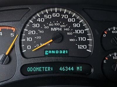 2005 Chevrolet Silverado 2500 LS 4WD Diesel   - Photo 25 - Eugene, OR 97403