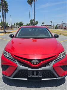 2019 Toyota Camry SE   - Photo 2 - Harlingen, TX 78550