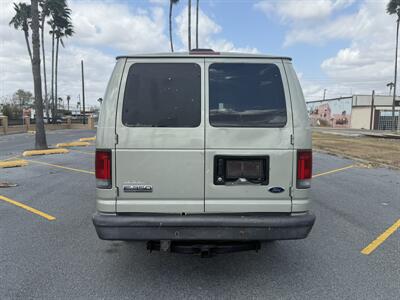 2006 Ford E-350 SD   - Photo 5 - Harlingen, TX 78550