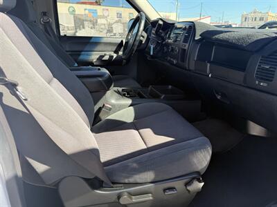 2007 Chevrolet Silverado 1500 Work Truck   - Photo 9 - Harlingen, TX 78550