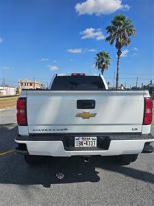 2019 Chevrolet Silverado 1500 LD LT   - Photo 5 - Harlingen, TX 78550