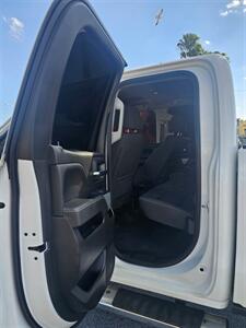 2019 Chevrolet Silverado 1500 LD LT   - Photo 8 - Harlingen, TX 78550