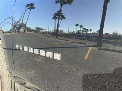 2018 Chevrolet Suburban LT   - Photo 14 - Harlingen, TX 78550